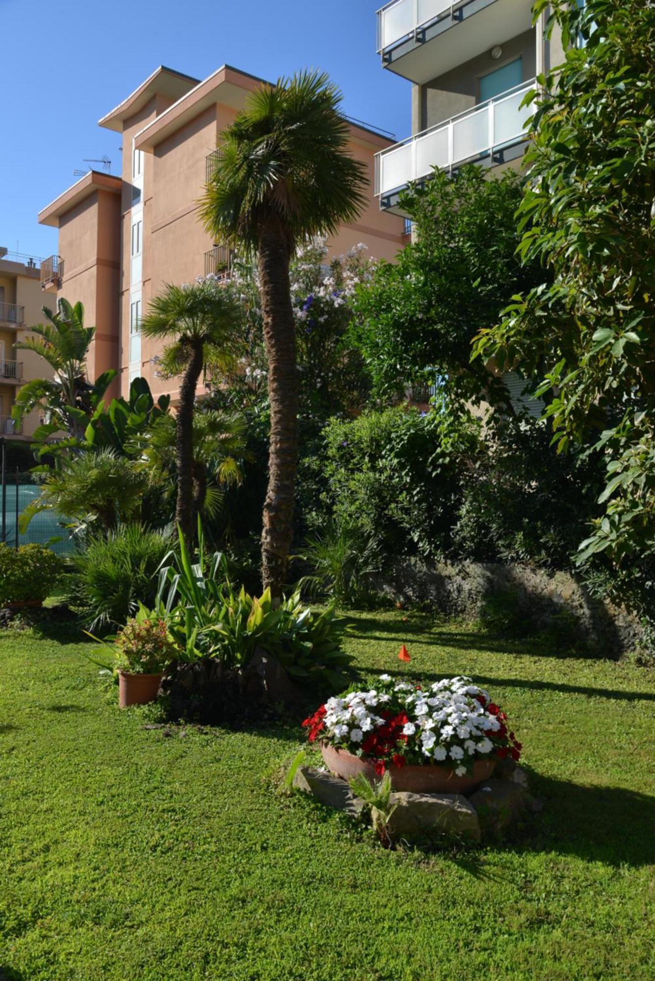 Hotel Rosalia Bordighera Ngoại thất bức ảnh