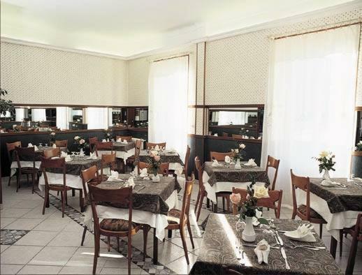 Hotel Rosalia Bordighera Ngoại thất bức ảnh